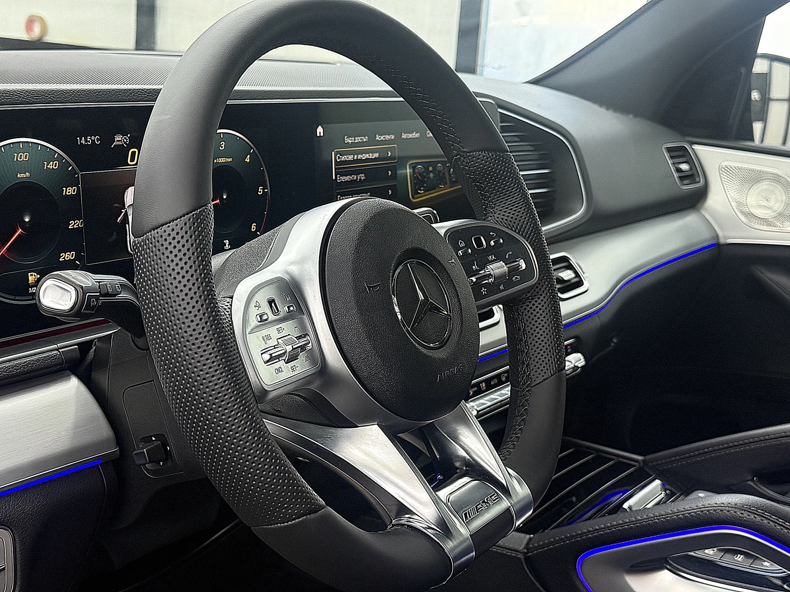 Mercedes-Benz GLE 400 AMG-line/KeylessGo/ 360-kamera/9gt/СОБСТВЕН ЛИЗИНГ, снимка 15 - Автомобили и джипове - 54590854