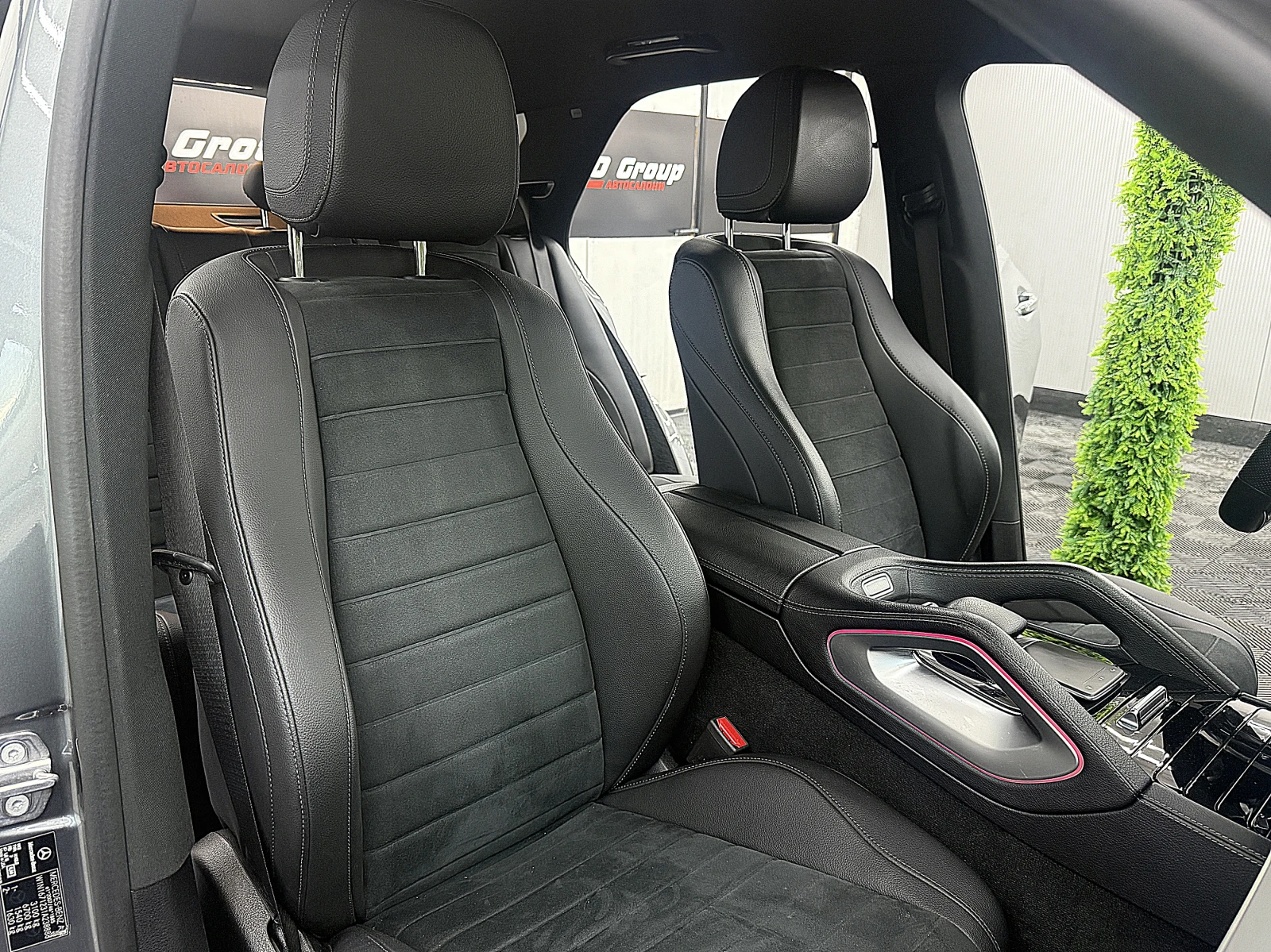 Mercedes-Benz GLE 400 AMG-line/KeylessGo/ 360-kamera/9gt/СОБСТВЕН ЛИЗИНГ, снимка 13 - Автомобили и джипове - 54590854