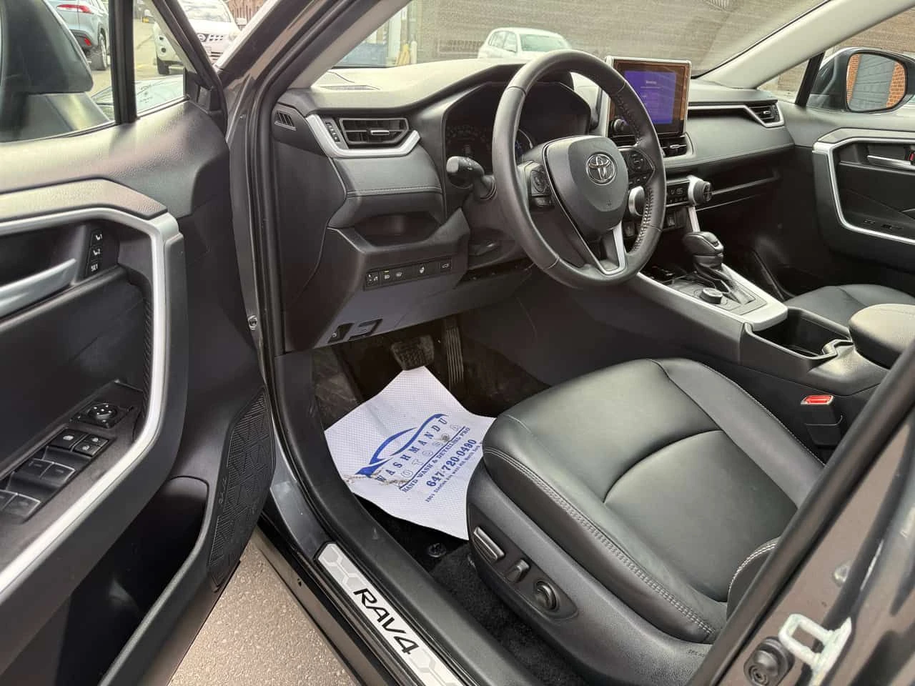 Toyota Rav4 | Hybrid XLE | ПОДГРЕВ | ДВА КЛЮЧА | , снимка 5 - Автомобили и джипове - 54652975