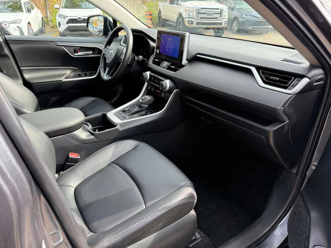 Toyota Rav4 | Hybrid XLE | ПОДГРЕВ | ДВА КЛЮЧА | , снимка 15 - Автомобили и джипове - 54652975