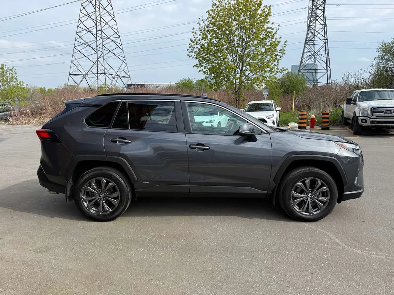 Toyota Rav4 | Hybrid XLE | ПОДГРЕВ | ДВА КЛЮЧА | , снимка 3 - Автомобили и джипове - 54652975