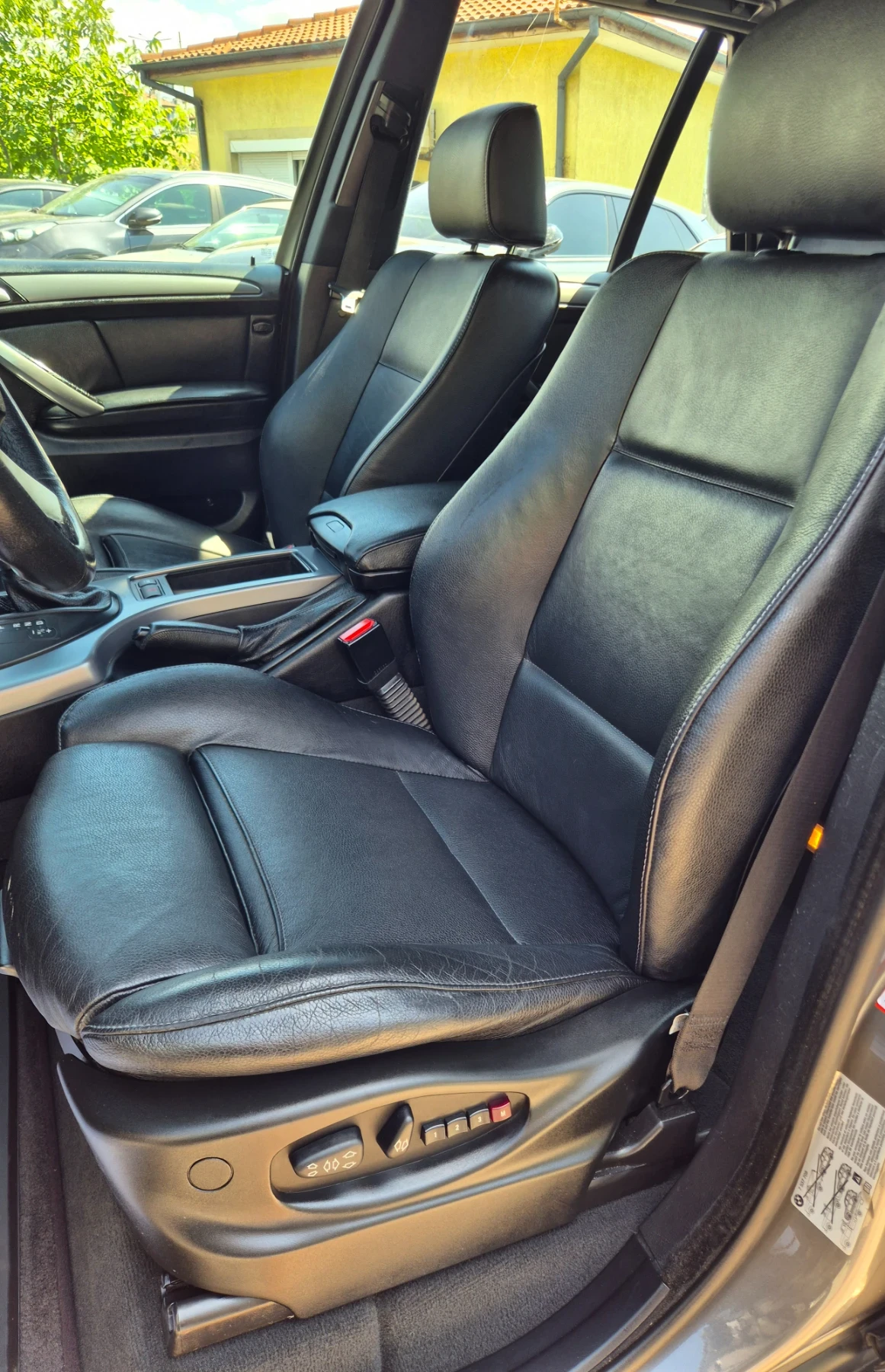BMW X5 3.0d* NAVI* САЛОН С ПАМЕТ* ЕЛ.ВОЛАН* УНИКАТ, снимка 11 - Автомобили и джипове - 54727649