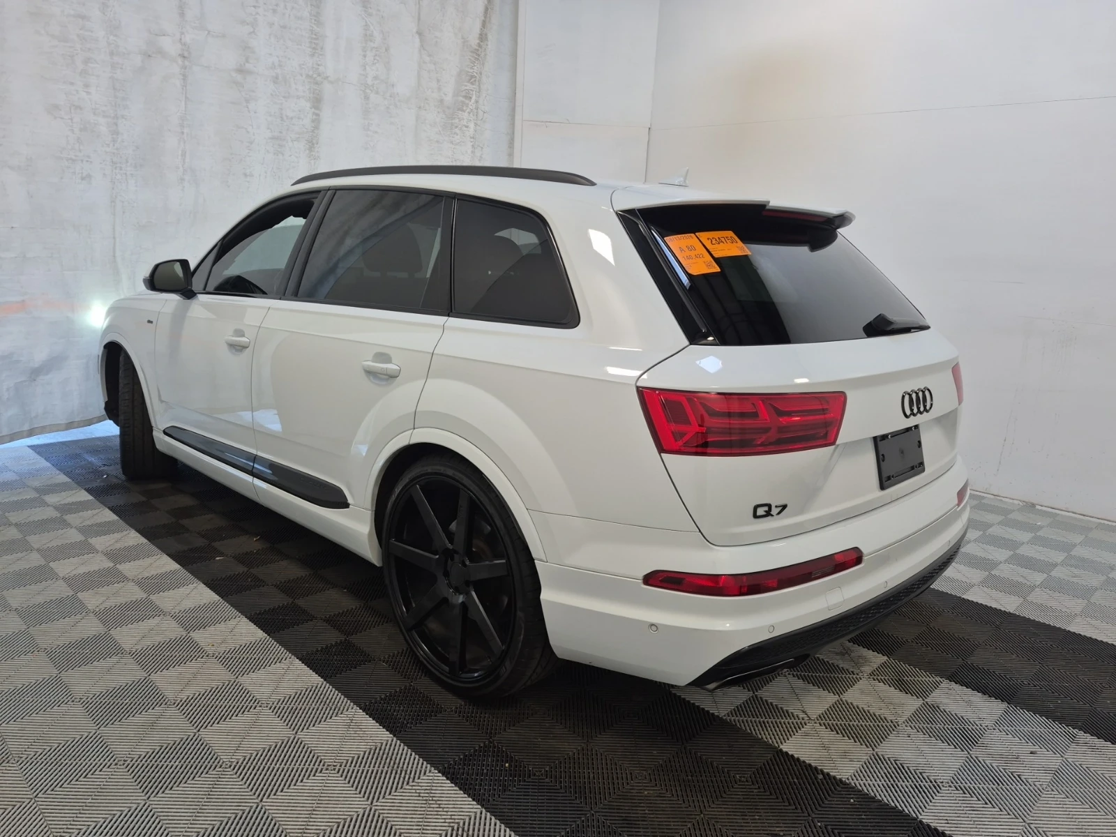 Audi Q7 TECHNIK / АВТОКРЕДИТ, снимка 4 - Автомобили и джипове - 56047175