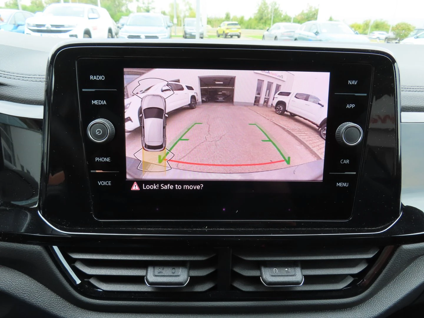 VW T-Roc | Mobile.bg � ����������� 8