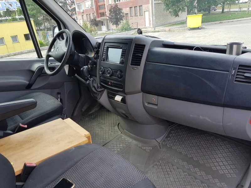 Mercedes-Benz Sprinter 518 CDI, снимка 7 - Бусове и автобуси - 42315753