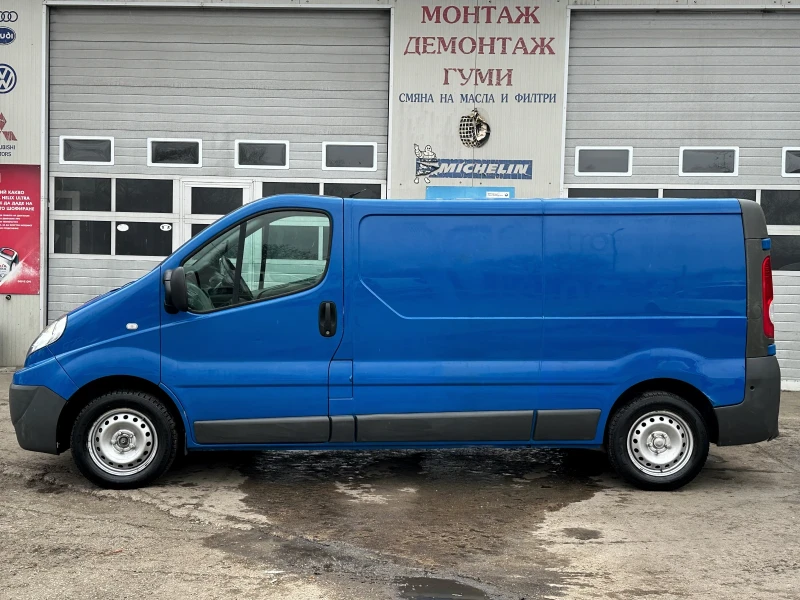 Renault Trafic 2.0dCi* КЛИМА, снимка 3 - Бусове и автобуси - 49451955