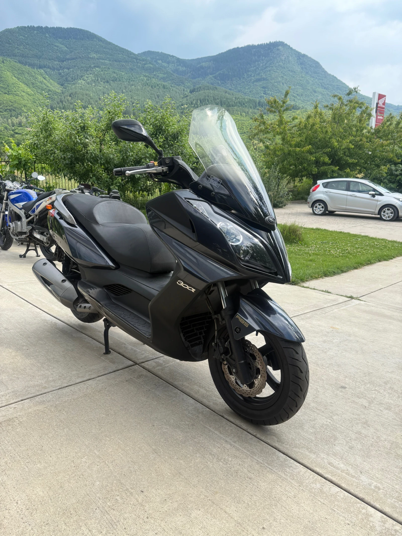 Kymco Downtown ABS 2013 300  - изображение 3