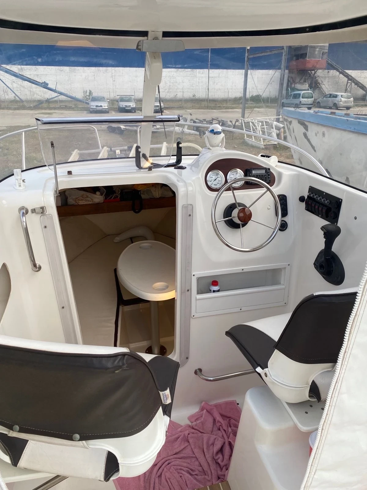Лодка Quicksilver Flamingo 530, снимка 2 - Воден транспорт - 56337616