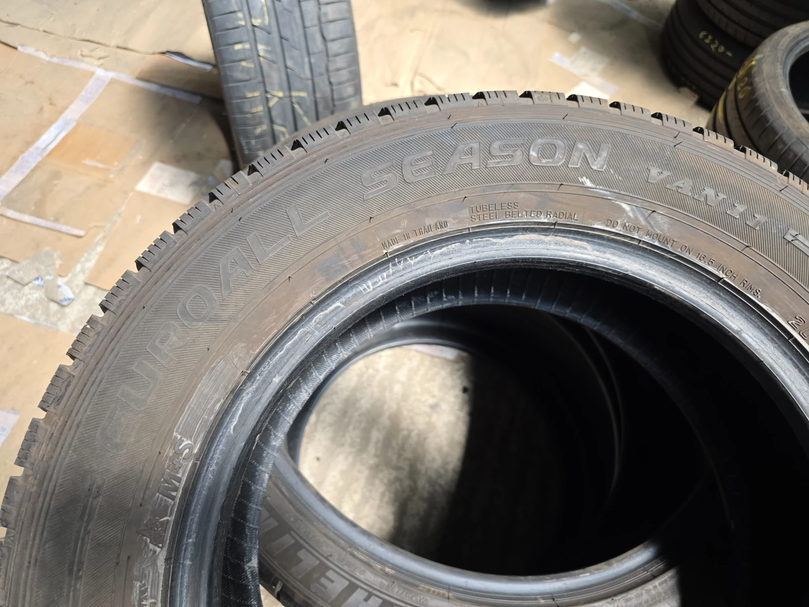 Гуми Всесезонни 205/65R16, снимка 6 - Гуми и джанти - 55496616