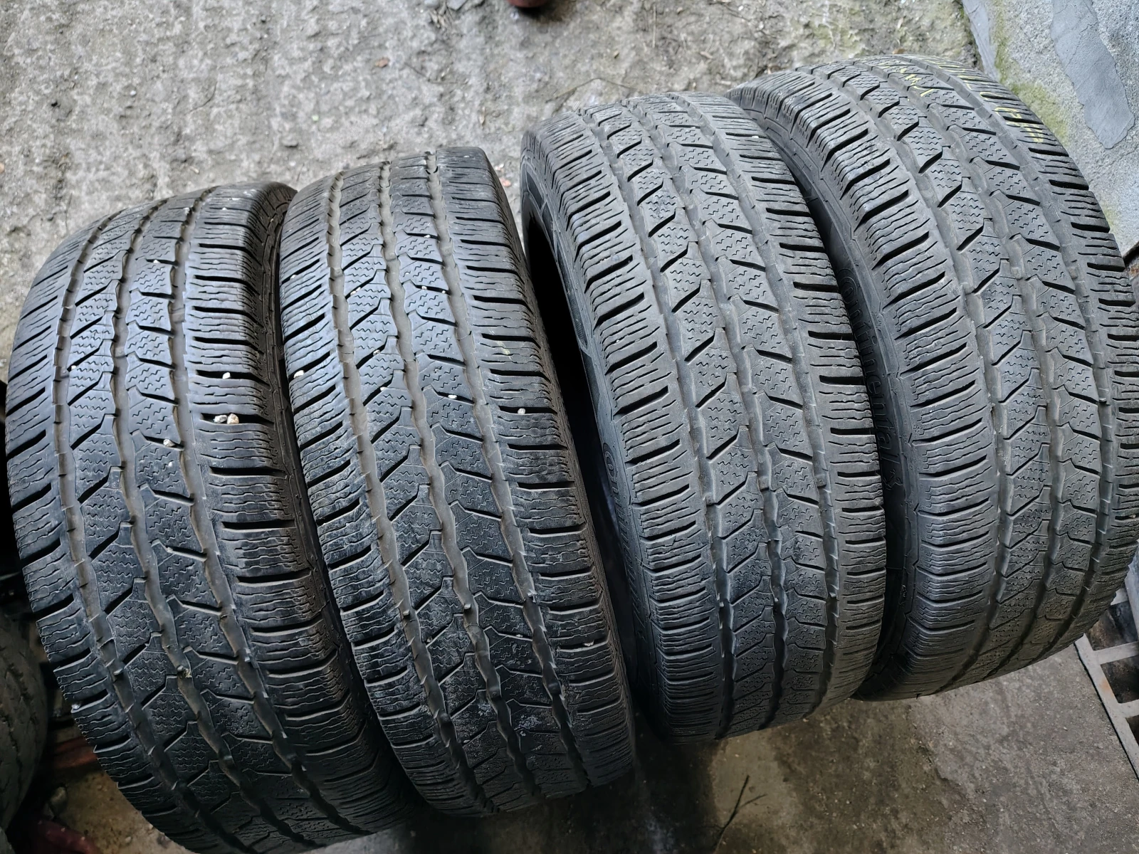 Гуми Зимни 225/75R16