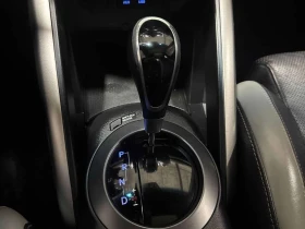 Hyundai Veloster  * Turbo * CARFAX * ПАНО * ПОДГРЕВИ * 2 КЛЮЧА, снимка 11