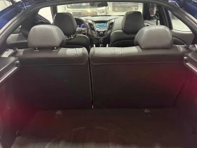 Hyundai Veloster  * Turbo * CARFAX * ПАНО * ПОДГРЕВИ * 2 КЛЮЧА, снимка 15