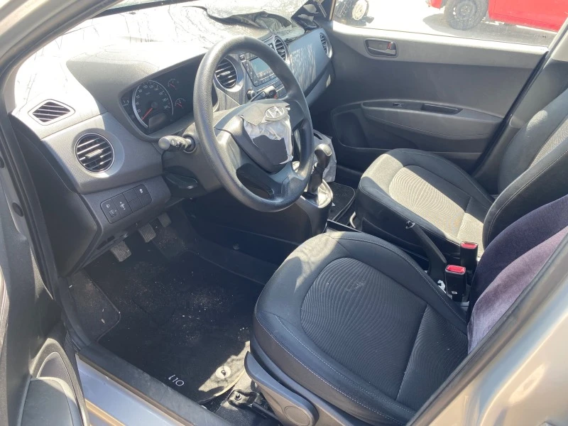 Hyundai I10 1.0i, снимка 6 - Автомобили и джипове - 41147440