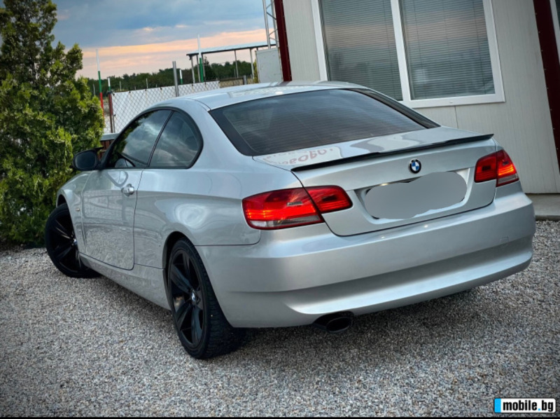 BMW 320 E92, снимка 9 - Автомобили и джипове - 43714808