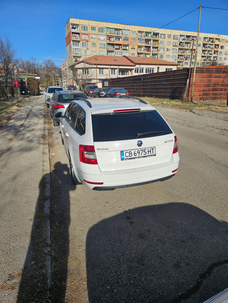 Skoda Octavia 1.6tdi, снимка 2 - Автомобили и джипове - 44163119