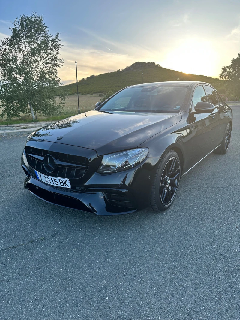 Mercedes-Benz E 220, снимка 2 - Автомобили и джипове - 46006601