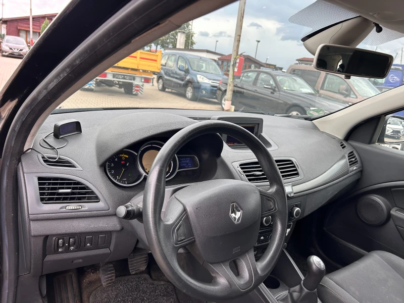 Renault Megane 1.5DCI NAVI EURO 5 ЛИЗИНГ, снимка 11 - Автомобили и джипове - 46088141