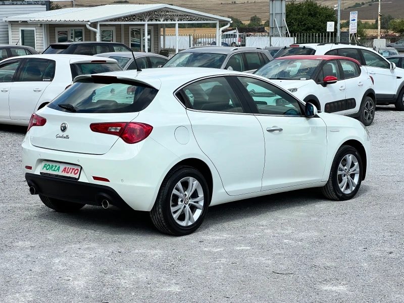 Alfa Romeo Giulietta 2.0 JTDM-EURO 5A, снимка 4 - Автомобили и джипове - 47070272