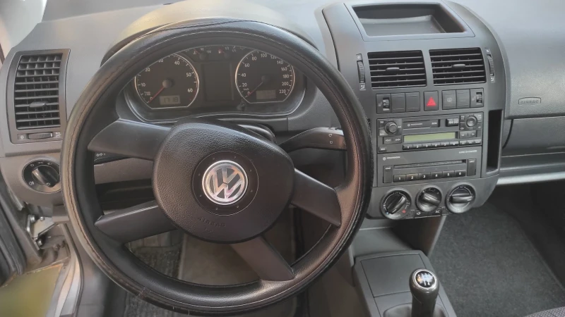 VW Polo 1.2 12V, снимка 4 - Автомобили и джипове - 47187050