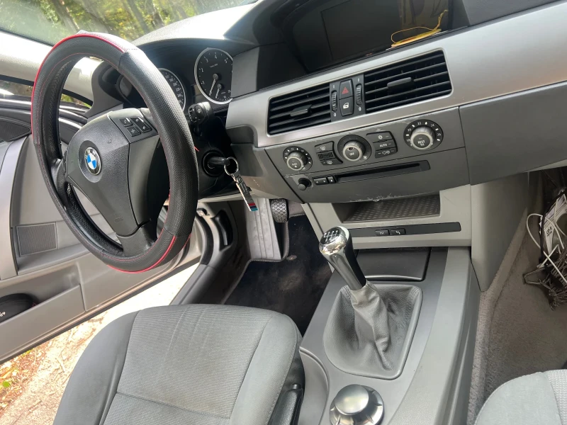 BMW 520, снимка 5 - Автомобили и джипове - 47722030