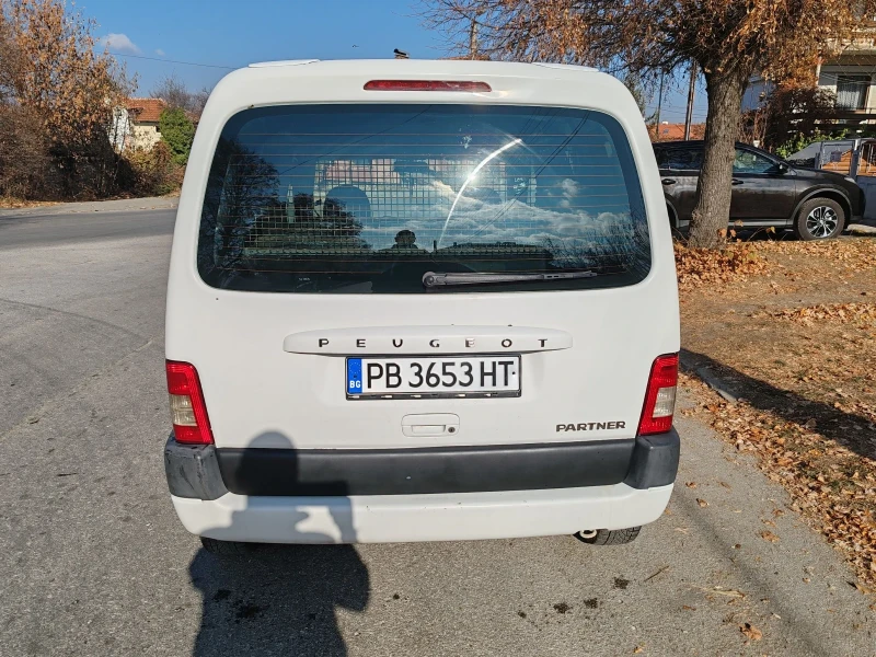 Peugeot Partner 1.6HDI, снимка 10 - Автомобили и джипове - 47910873