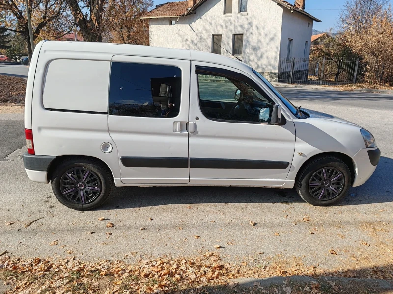 Peugeot Partner 1.6HDI, снимка 9 - Автомобили и джипове - 47910873