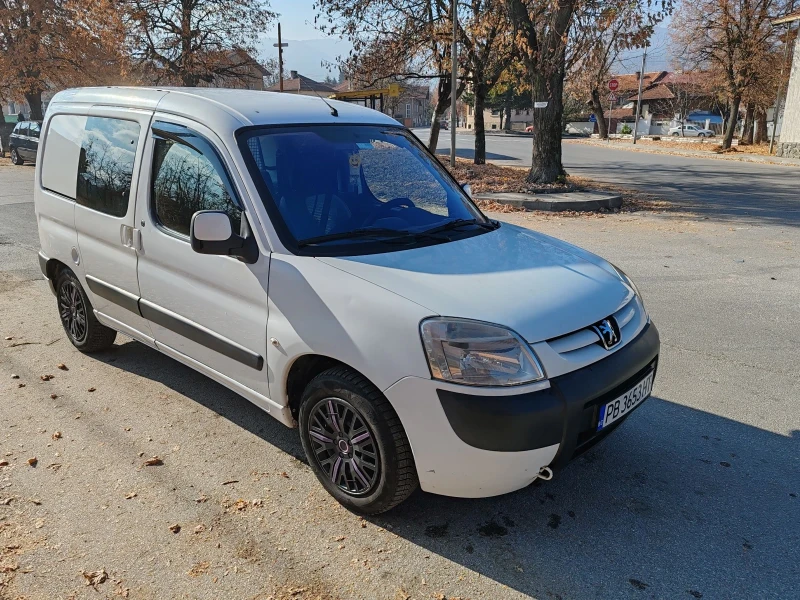 Peugeot Partner 1.6HDI, снимка 6 - Автомобили и джипове - 47910873