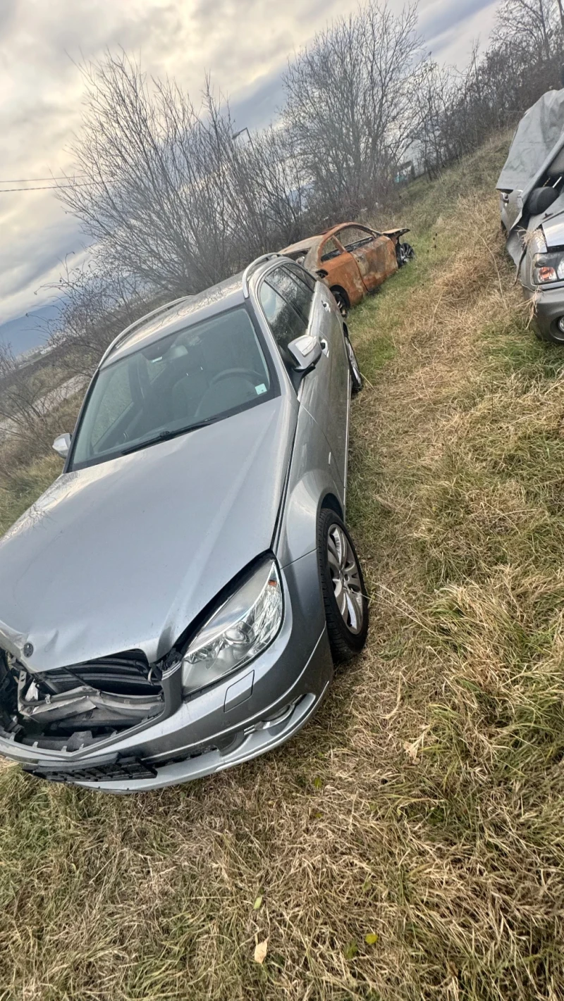 Mercedes-Benz C 220 646, снимка 2 - Автомобили и джипове - 48147978