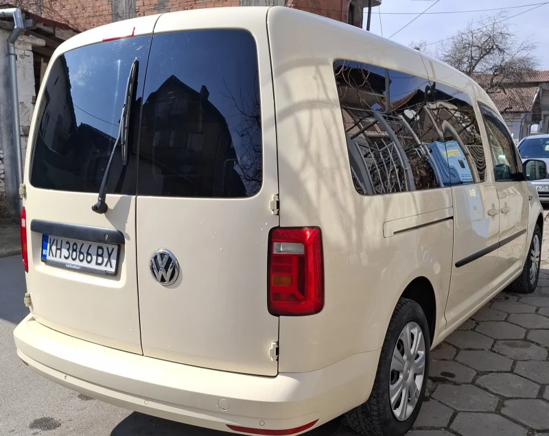 VW Caddy Ван Макси, снимка 3 - Автомобили и джипове - 49529546