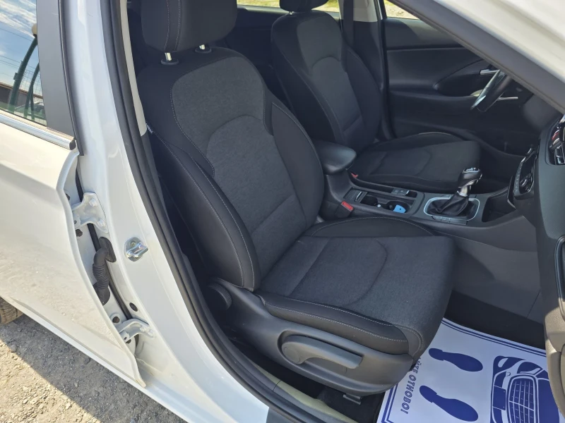 Hyundai I30 1.0 i Turbo 120k.c , снимка 9 - Автомобили и джипове - 51909091