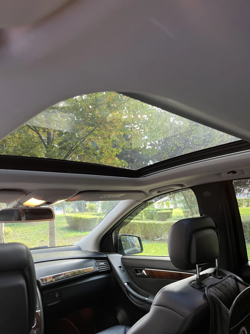 Mercedes-Benz R 350, снимка 12 - Автомобили и джипове - 52532855