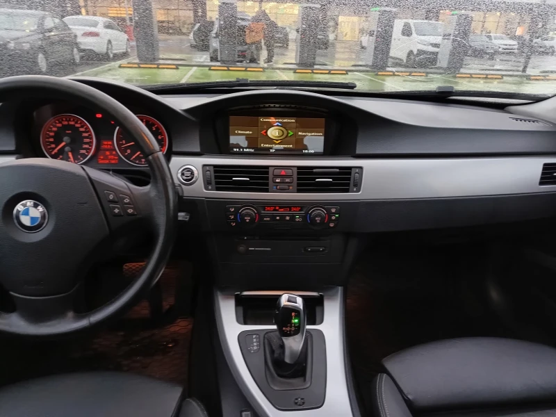 BMW 325 218 p.s, Aut, Sport, снимка 9 - Автомобили и джипове - 52660631