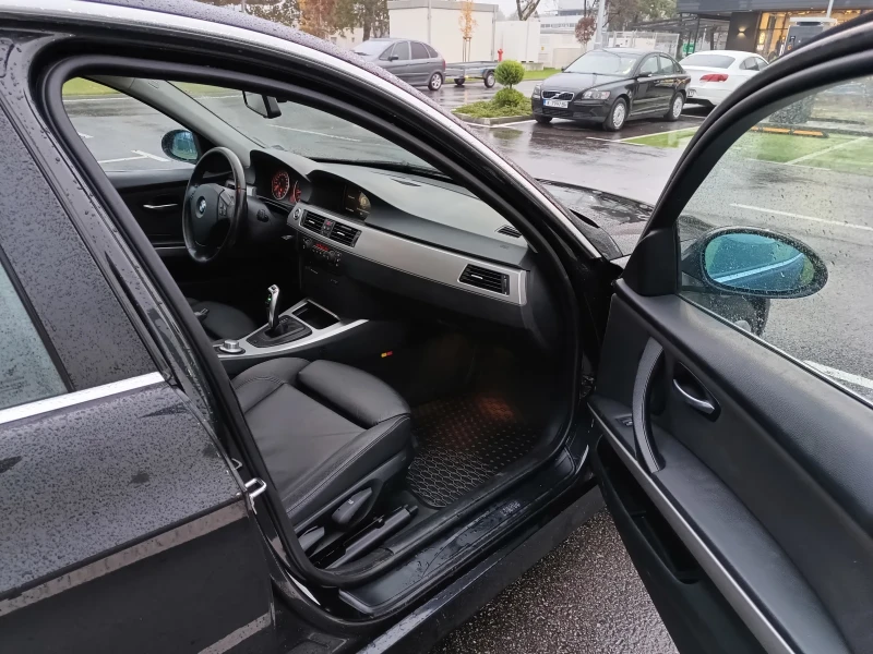 BMW 325 218 p.s, Aut, Sport, снимка 11 - Автомобили и джипове - 52660631