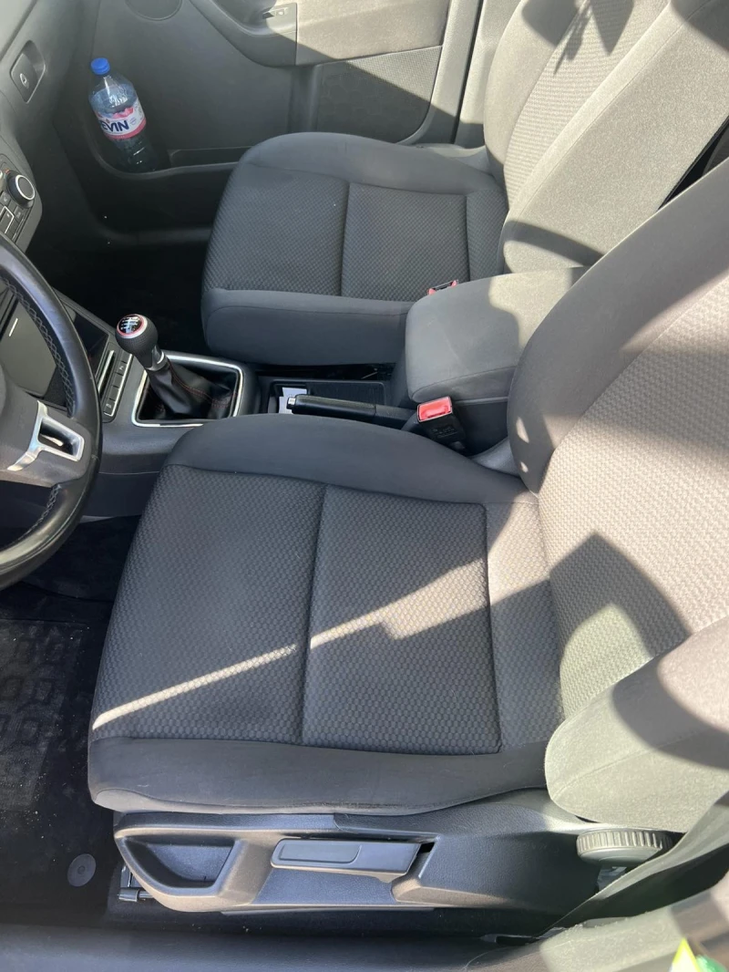 VW Golf Plus 1.6, снимка 9 - Автомобили и джипове - 52741019