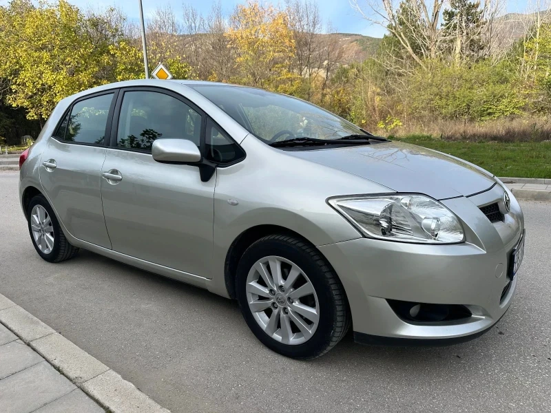 Toyota Auris 1.6//KEYLESS GO//124ps//KLIMATRONIK, снимка 8 - Автомобили и джипове - 53064293