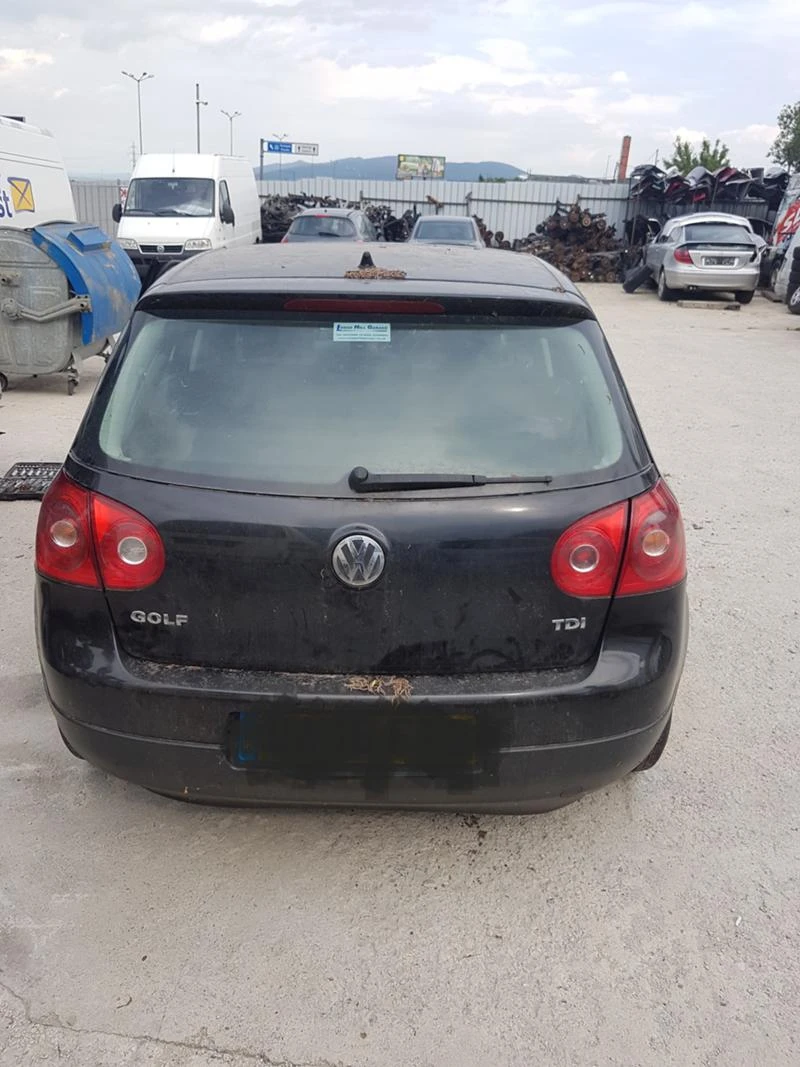 VW Golf 1.9TDi, снимка 9 - Автомобили и джипове - 7601193