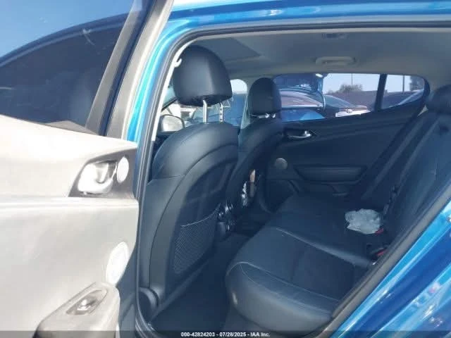 Kia Stinger PREMIUM - изображение 9