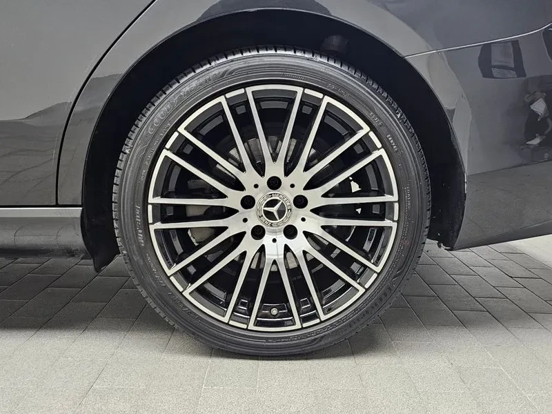 Mercedes-Benz C 200 4MATIC AVANTGARDE, снимка 5 - Автомобили и джипове - 55007619