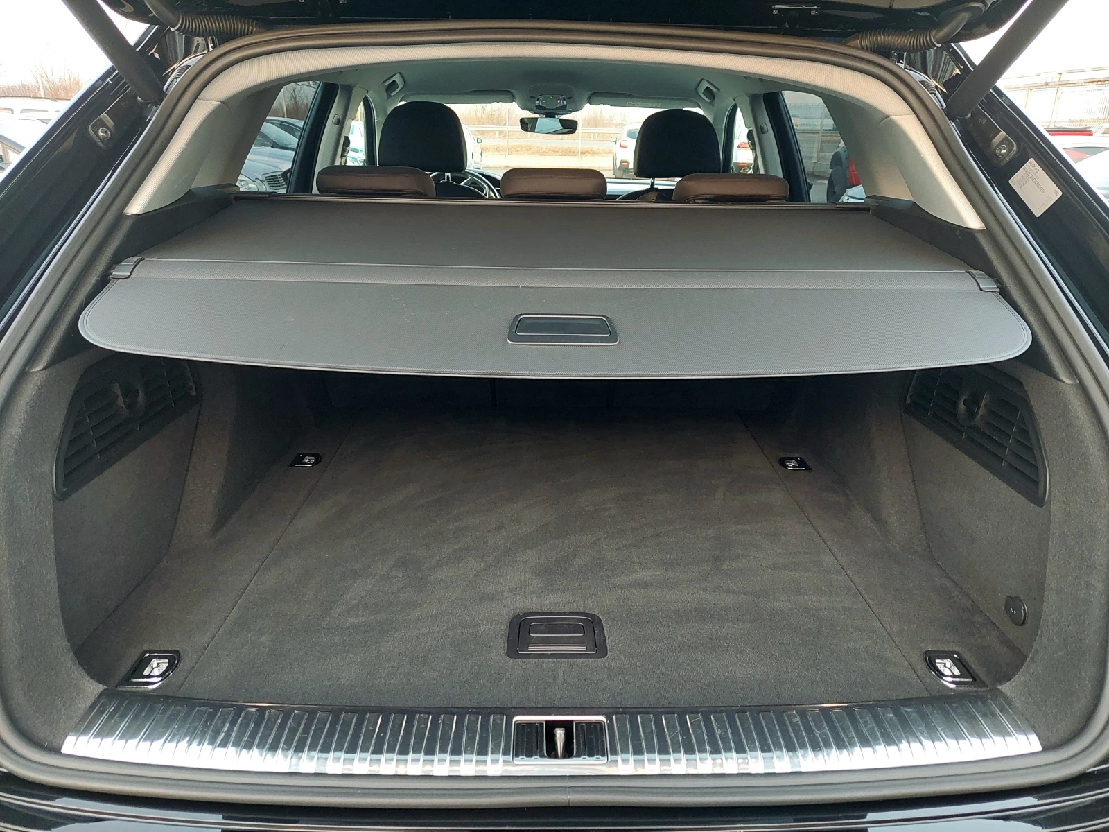 Audi E-Tron 55 95kWh LONG RANGE | Mobile.bg   15