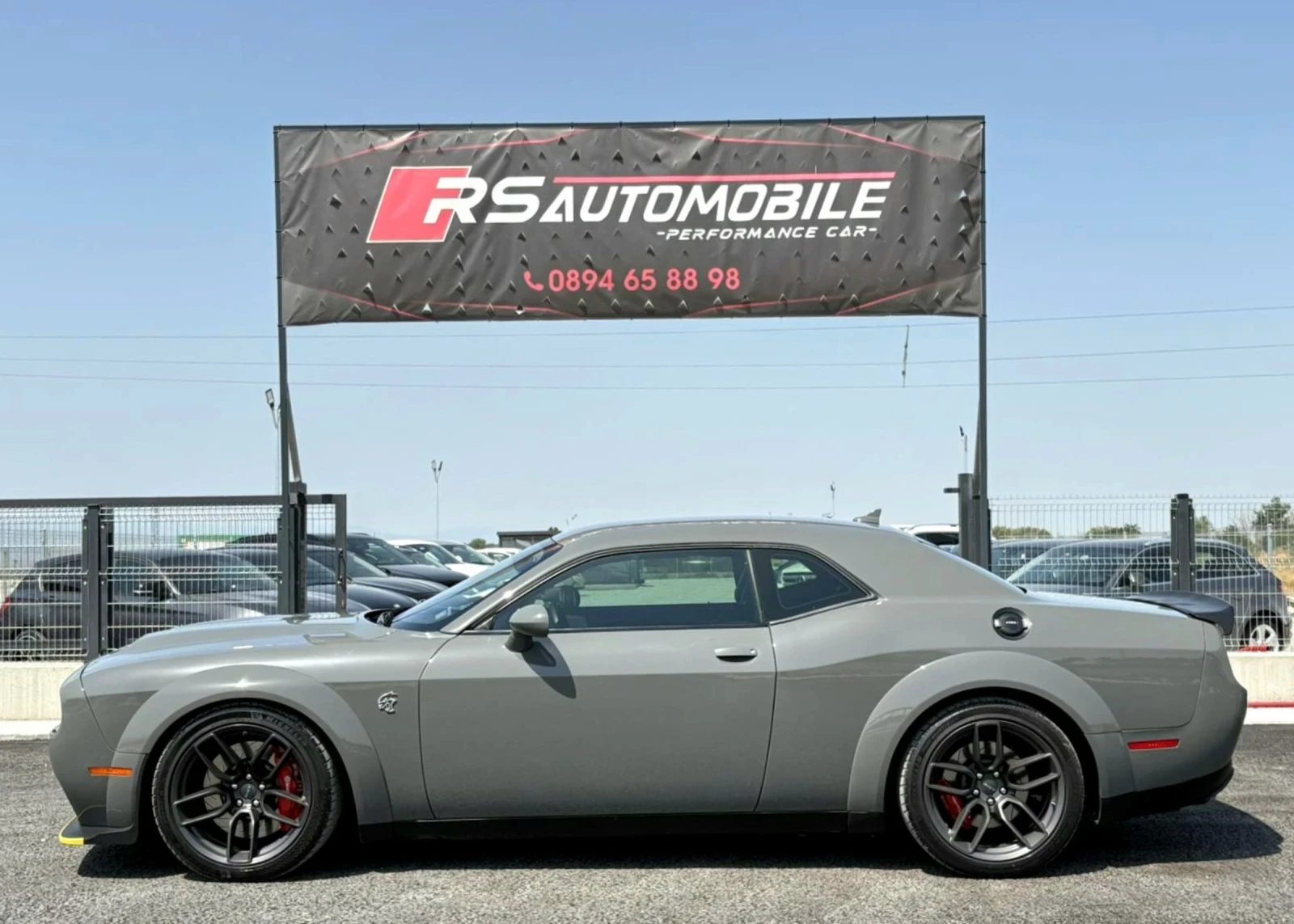 Dodge Challenger SRT  - изображение 8