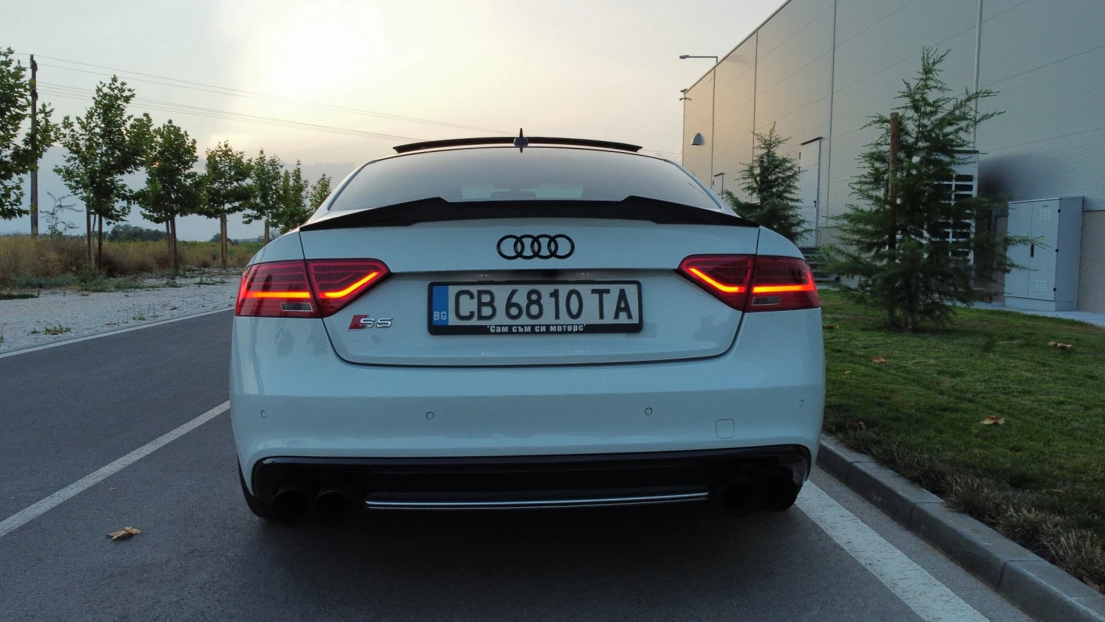 Audi S5 3.0TFSI Quattro, снимка 8 - Автомобили и джипове - 51173355