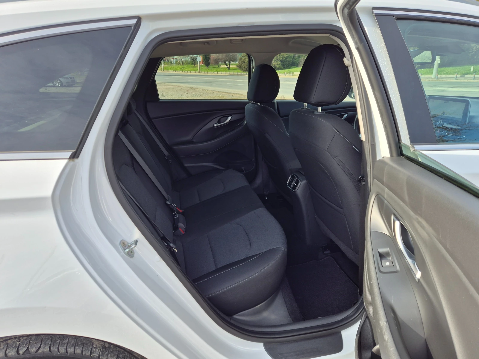 Hyundai I30 1.0i Turbo 120k.c  - изображение 10