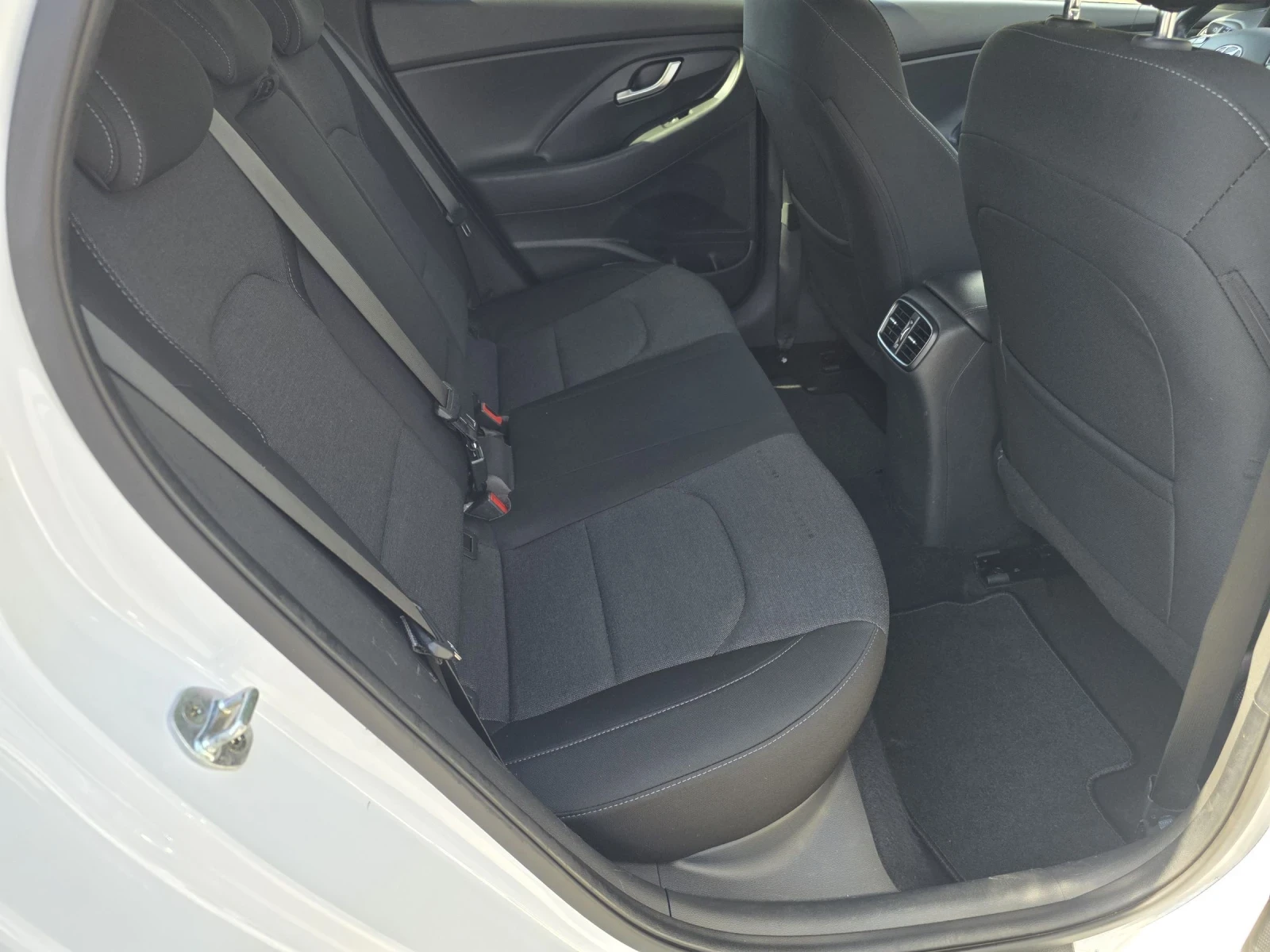 Hyundai I30 1.0 i Turbo 120k.c  | Mobile.bg   11