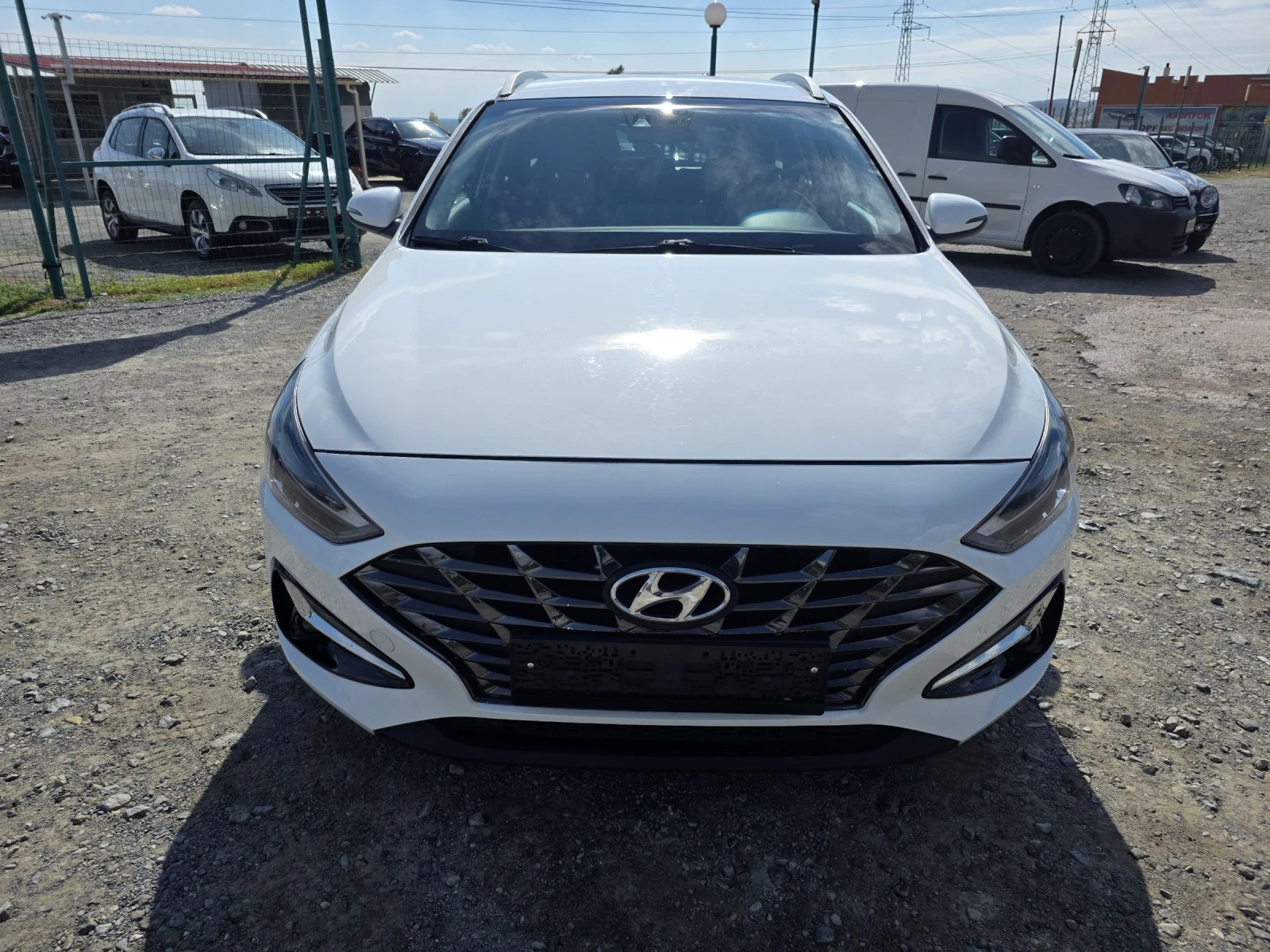 Hyundai I30 1.0 i Turbo 120k.c  - изображение 2