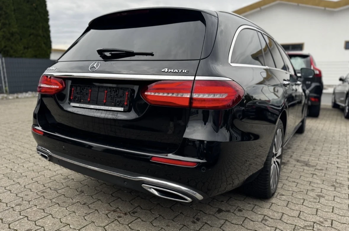 Mercedes-Benz E 350 Mercedes-Benz E350 4Matic - изображение 4