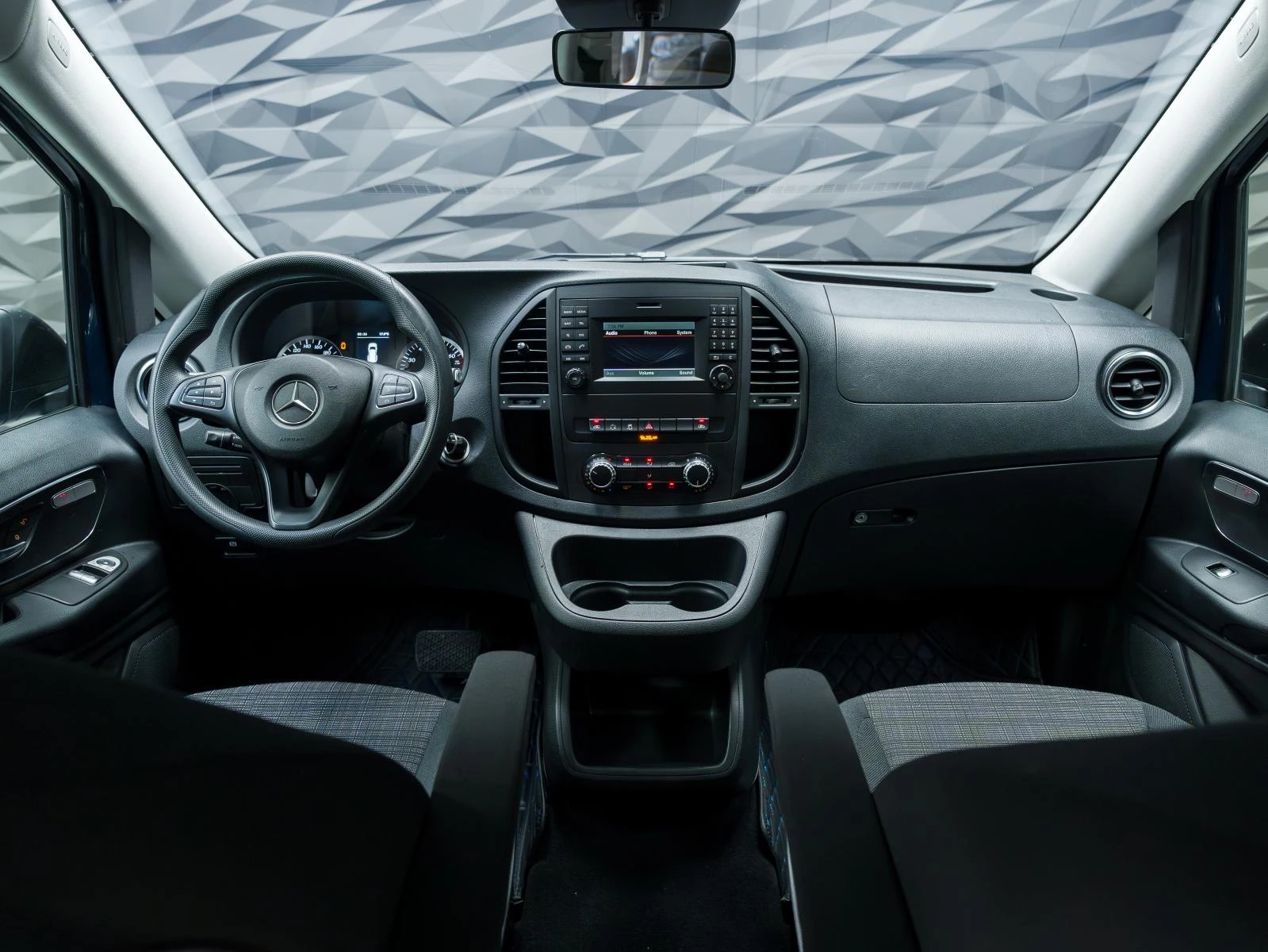 Mercedes-Benz V 300 VITO* TOURER PRO* ПОДГРЕВ* КАМЕРА* , снимка 5 - Автомобили и джипове - 53734579