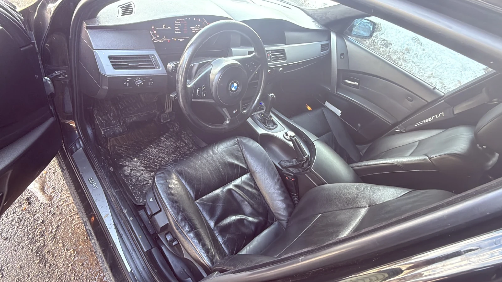 BMW 530 3.0, снимка 14 - Автомобили и джипове - 53762032