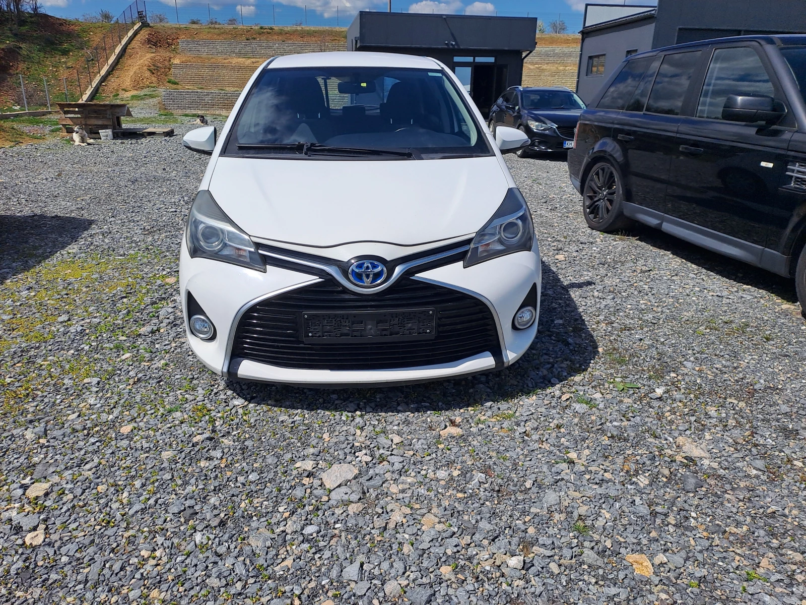 Toyota Yaris 1.5i ХИБРИД 73К.С., снимка 2 - Автомобили и джипове - 54200651