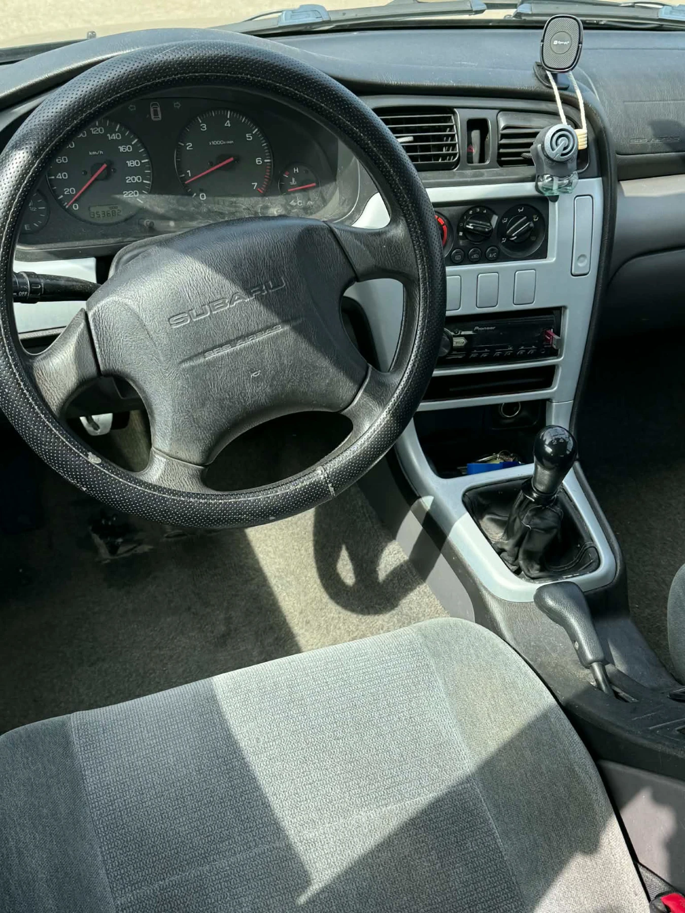 Subaru Legacy, снимка 8 - Автомобили и джипове - 54202200