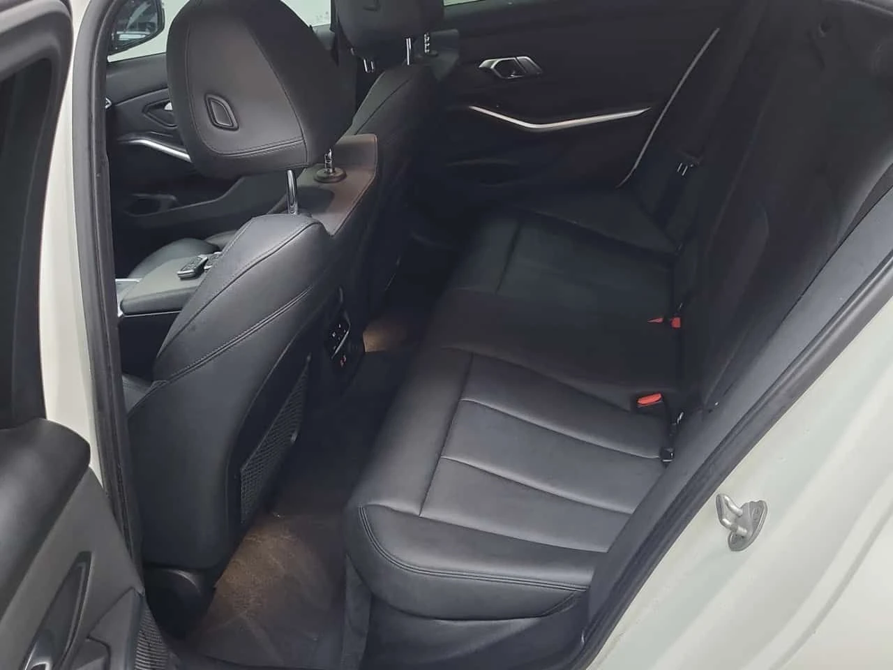 BMW 330 I XDRIVE/��� �����/������� | Mobile.bg � ����������� 11